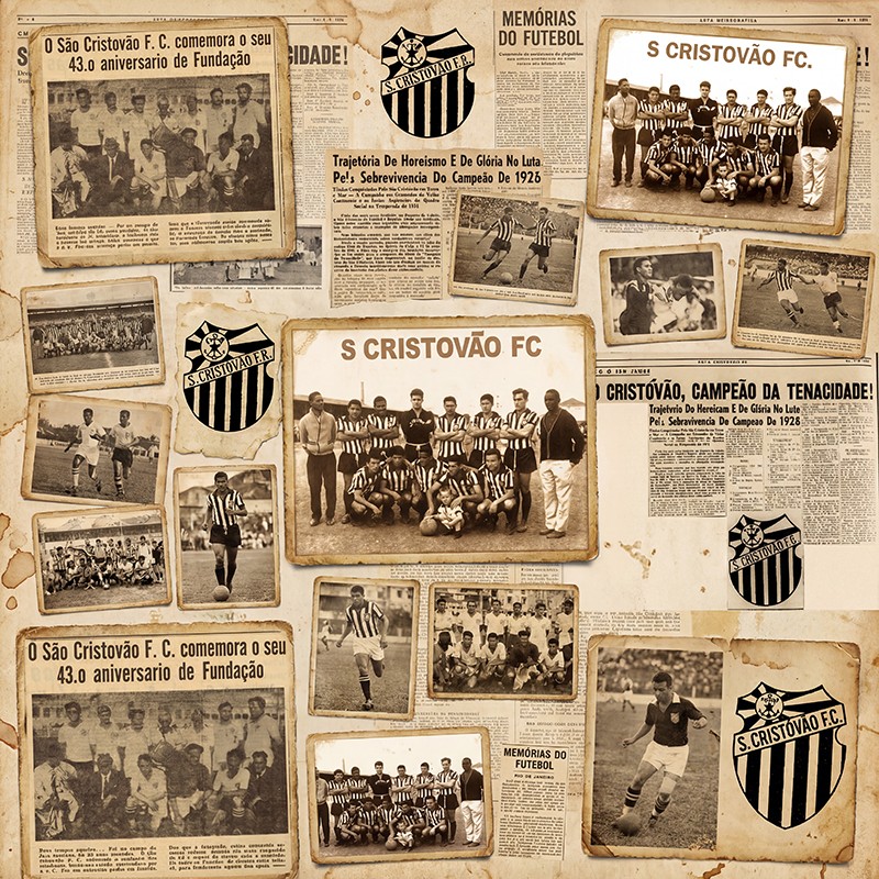 Painel com recortes de jornal e fotos históricas do São Cristóvão de Futebol e Regatas ao longo das décadas